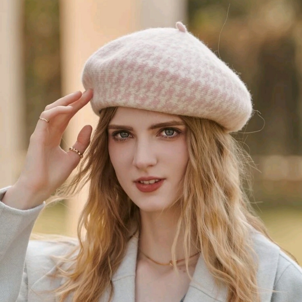 Ladies beret